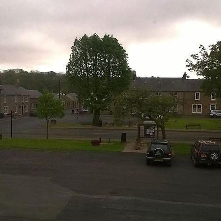 The Grapes Hotel Newcastleton Exterior foto
